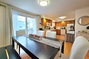 4 Villa Roma Dr, Tewksbury, MA 01876 - Photo 3