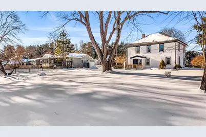 60 Pine St, Franklin, MA 02038 - Photo 11