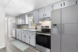 754 Read St, Attleboro, MA 02703 - Photo 3