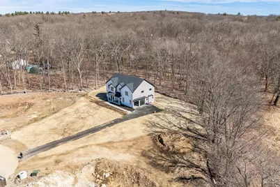 1 Falcon Dr, Shrewsbury, MA 01545 - Photo 35