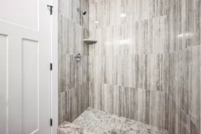 1 Falcon Dr, Shrewsbury, MA 01545 - Photo 15