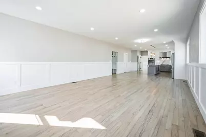 1 Falcon Dr, Shrewsbury, MA 01545 - Photo 9