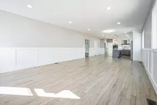 1 Falcon Dr, Shrewsbury, MA 01545 - Photo 9