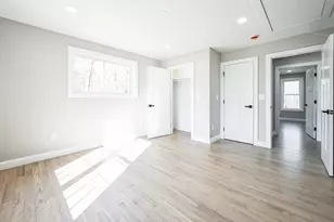 1 Falcon Dr, Shrewsbury, MA 01545 - Photo 23