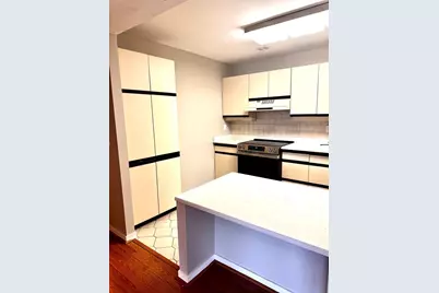 1 Seal Harbor Rd #215, Winthrop, MA 02152 - Photo 3