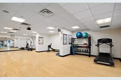 77 Pond Ave #403, Brookline, MA 02445 - Photo 9