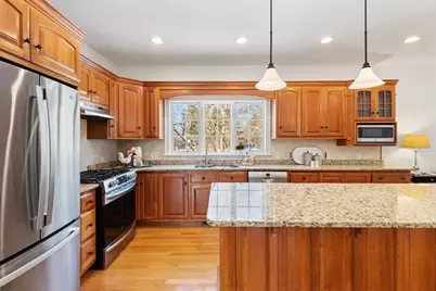 18 Symonds Way, Reading, MA 01867 - Photo 13