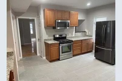 112 Rodney St #1, Worcester, MA 01605 - Photo 3