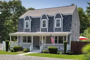 7 Oak St, Marion, MA 02738 - Photo 1