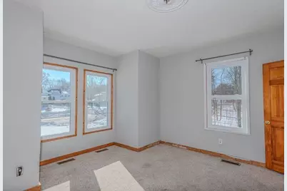 1004 S Franklin St, Holbrook, MA 02343 - Photo 13