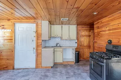 1004 S Franklin St, Holbrook, MA 02343 - Photo 21