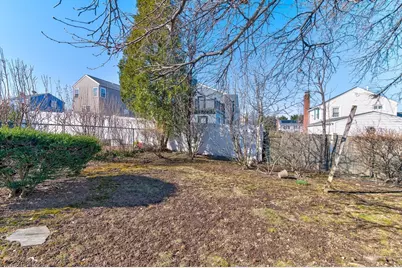 865 E Squantum St, Quincy, MA 02171 - Photo 29