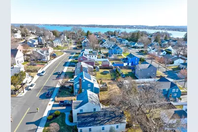 865 E Squantum St, Quincy, MA 02171 - Photo 35