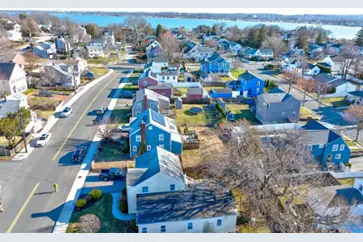 865 E Squantum St, Quincy, MA 02171 - Photo 35