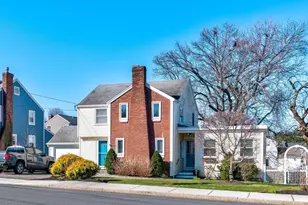 865 E Squantum St, Quincy, MA 02171 - Photo 33
