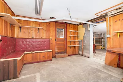 865 E Squantum St, Quincy, MA 02171 - Photo 31