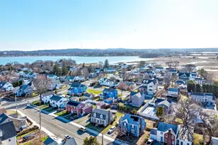 865 E Squantum St, Quincy, MA 02171 - Photo 29