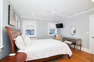 865 E Squantum St, Quincy, MA 02171 - Photo 11