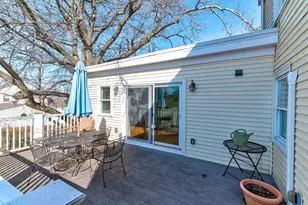 865 E Squantum St, Quincy, MA 02171 - Photo 11