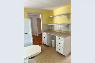 865 E Squantum St, Quincy, MA 02171 - Photo 17