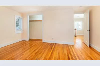 865 E Squantum St, Quincy, MA 02171 - Photo 19