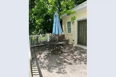 865 E Squantum St, Quincy, MA 02171 - Photo 31