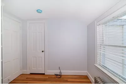 865 E Squantum St, Quincy, MA 02171 - Photo 21