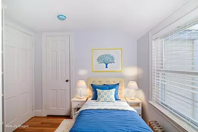 865 E Squantum St, Quincy, MA 02171 - Photo 21