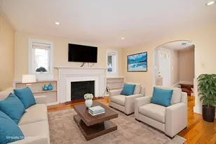 865 E Squantum St, Quincy, MA 02171 - Photo 13