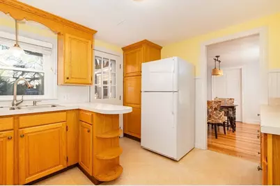 865 E Squantum St, Quincy, MA 02171 - Photo 15