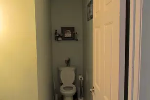 20B Edgeworth St, Worcester, MA 01605 - Photo 11