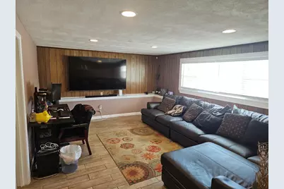 33 Hemlock Ter, Randolph, MA 02368 - Photo 21