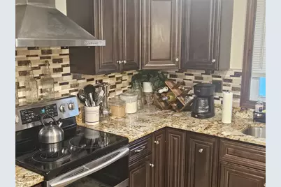 33 Hemlock Ter, Randolph, MA 02368 - Photo 11