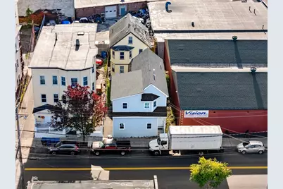 82 Water St, Lawrence, MA 01841 - Photo 3