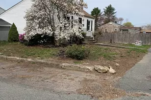 383 Summer St, Brockton, MA 02302 - Photo 3