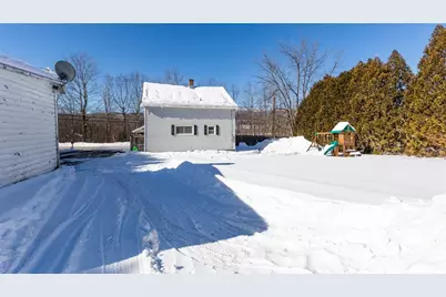 200 Orchard St, Adams, MA 01220 - Photo 23
