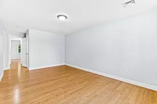 106 Green St, Reading, MA 01867 - Photo 9