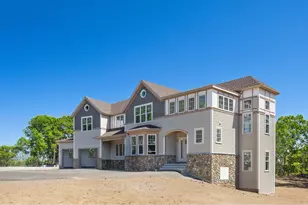 167 Atlantic St, Gloucester, MA 01930 - Photo 3