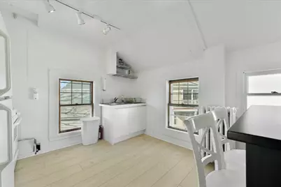 23 Tafts Ave #2, Winthrop, MA 02152 - Photo 5