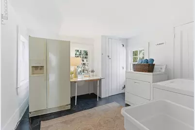 52 Salem St, Andover, MA 01810 - Photo 35