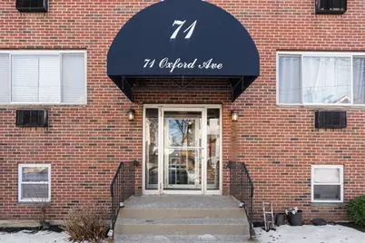 71 Oxford Ave #8, Cambridge, MA 02138 - Photo 9