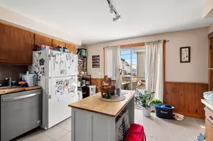 8-10 Russell Rd, Winchester, MA 01890 - Photo 5