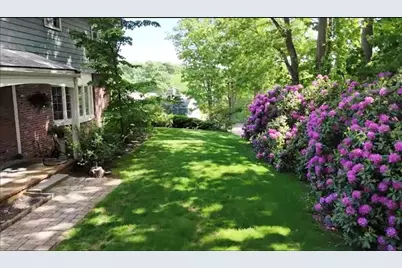 11 Pickman Rd, Beverly, MA 01915 - Photo 1