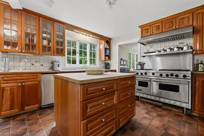 11 Pickman Rd, Beverly, MA 01915 - Photo 11