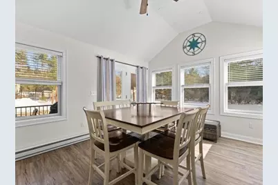 82 Lee St, East Longmeadow, MA 01028 - Photo 13