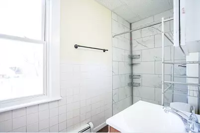 15 Casimir St #3, Westfield, MA 01085 - Photo 9