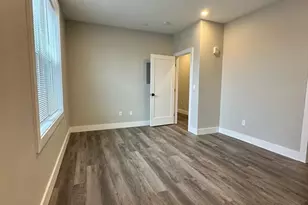 32 Norwood St, Boston, MA 02122 - Photo 25