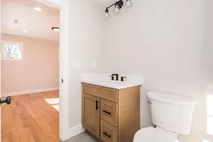 89 Hardy Pond Rd, Waltham, MA 02452 - Photo 17