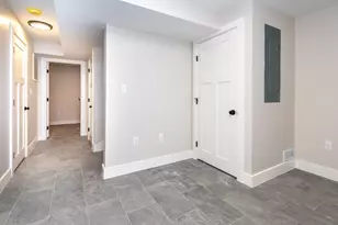 89 Hardy Pond Rd, Waltham, MA 02452 - Photo 29