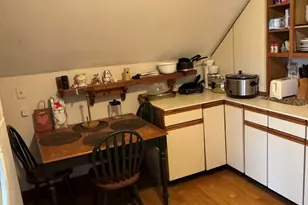 89 Mammoth Rd, Lowell, MA 01854 - Photo 7